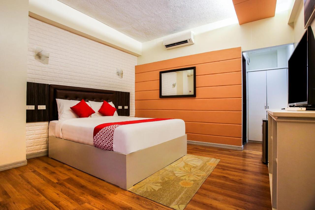 โรงแรมโอโย 217 ที-อารา อังเฮเลส ภายนอก รูปภาพ