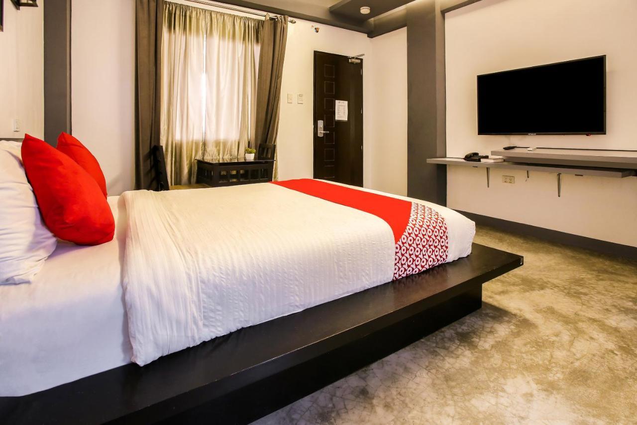 โรงแรมโอโย 217 ที-อารา อังเฮเลส ภายนอก รูปภาพ