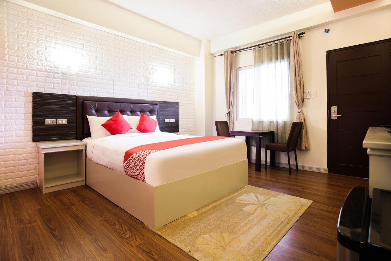โรงแรมโอโย 217 ที-อารา อังเฮเลส ภายนอก รูปภาพ